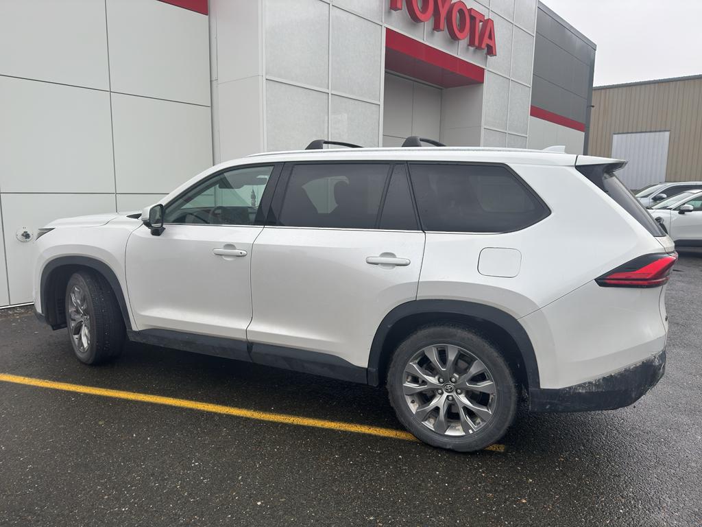 toyota grand highlander 2024 5TDAAAB51RS007887 image toyota grand highlander 2024 5TDAAAB51RS007887 image